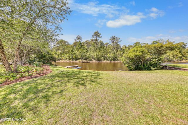 4252 Skeffington Court, Southport, NC 28461