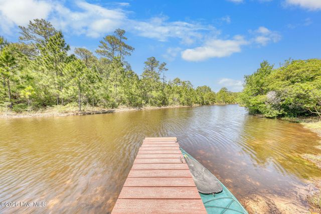 4252 Skeffington Court, Southport, NC 28461