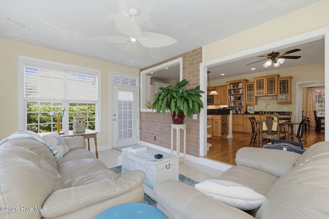 4252 Skeffington Court, Southport, NC 28461