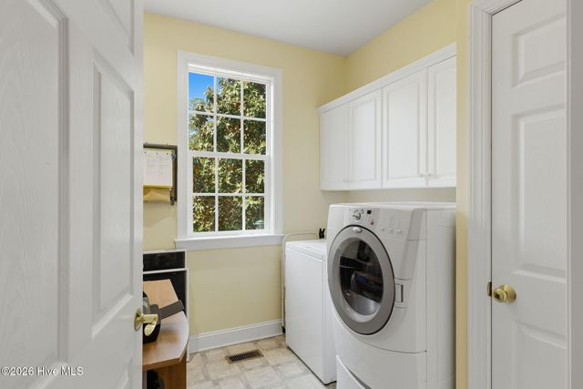 4252 Skeffington Court, Southport, NC 28461