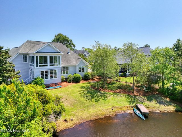 4252 Skeffington Court, Southport, NC 28461