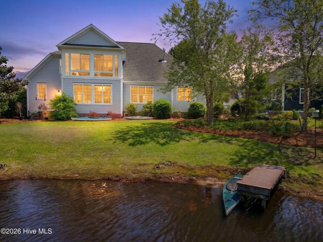 4252 Skeffington Court, Southport, NC 28461