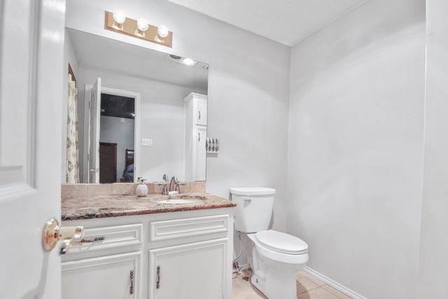 5114 2nd Street, Lubbock, TX 79416