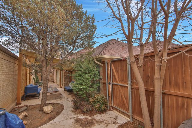 5114 2nd Street, Lubbock, TX 79416