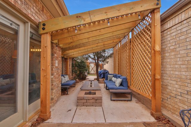 5114 2nd Street, Lubbock, TX 79416