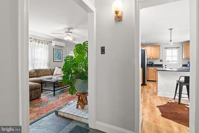 214 SUMNER RD, Annapolis, MD 21401