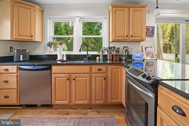214 SUMNER RD, Annapolis, MD 21401
