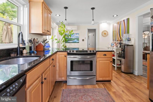 214 SUMNER RD, Annapolis, MD 21401