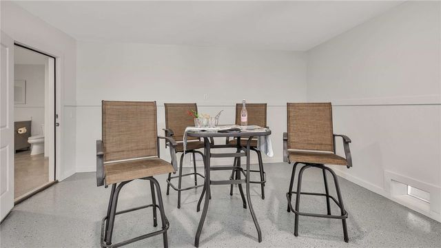 121 Killgriffe Street, St Simons Island, GA 31522