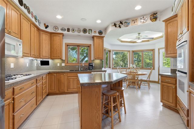 115 E Pine Ridge Drive, Polk City, IA 50226