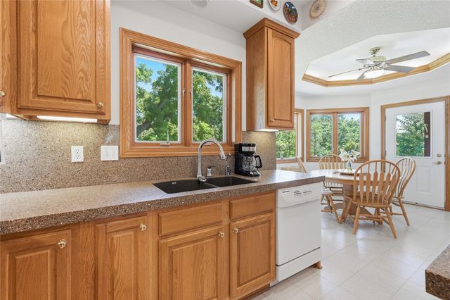 115 E Pine Ridge Drive, Polk City, IA 50226