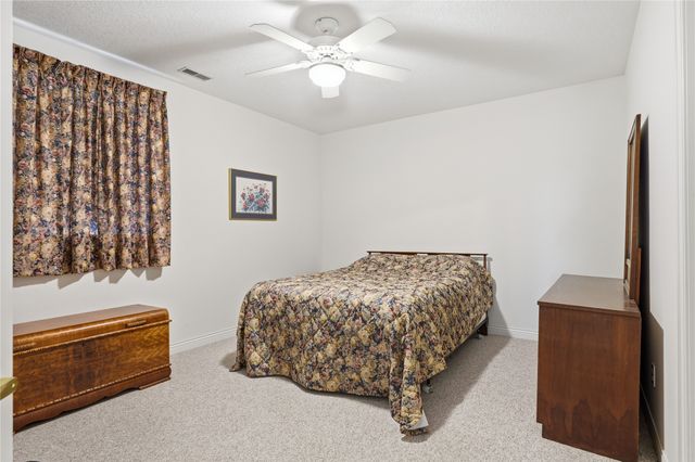 115 E Pine Ridge Drive, Polk City, IA 50226
