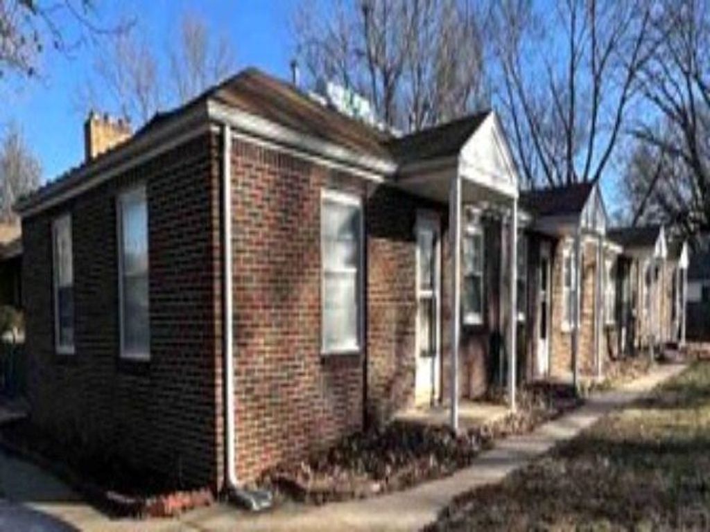 1934 S Erie St, Wichita, KS 67211