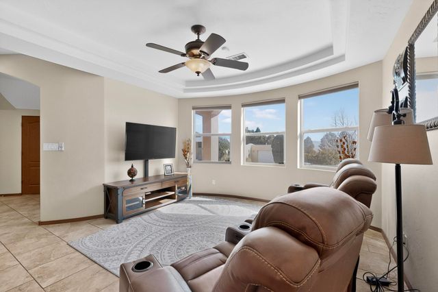 1715 Bluffside Drive NW, Albuquerque, NM 87105