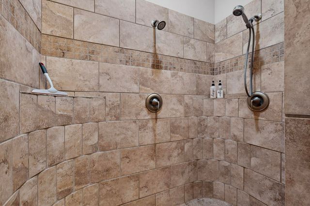 1715 Bluffside Drive NW, Albuquerque, NM 87105