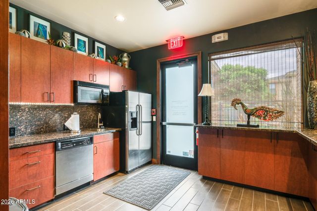 6900 E PRINCESS Drive 2109, Phoenix, AZ 85054