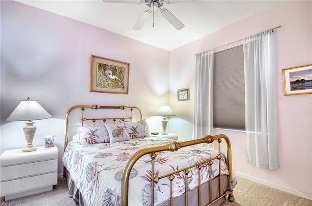 816 Mount Hood CT, Naples, FL 34104