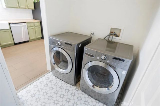 12629 Wixom Street, North Hollywood, CA 91605