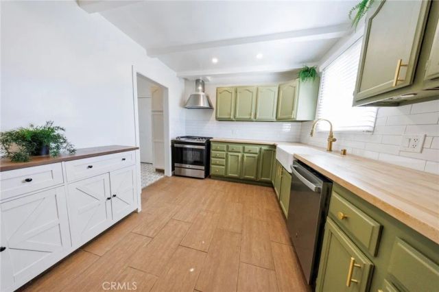 12629 Wixom Street, North Hollywood, CA 91605