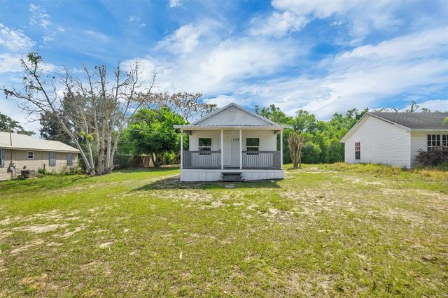 209 PINEY AVENUE, Lake Wales, FL 33898