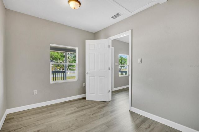 209 PINEY AVENUE, Lake Wales, FL 33898