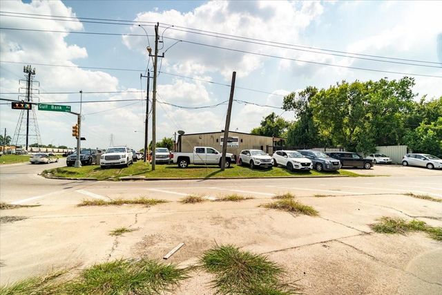 12969 W Hardy Road, Houston, TX 77037