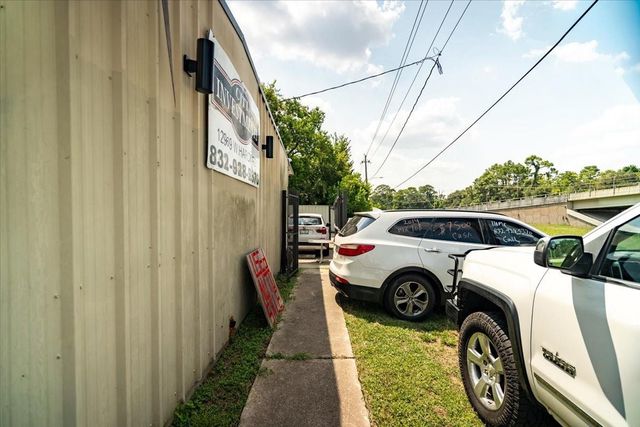 12969 W Hardy Road, Houston, TX 77037