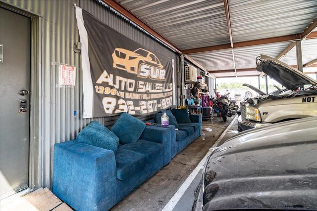 12969 W Hardy Road, Houston, TX 77037