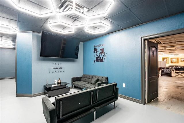 12969 W Hardy Road, Houston, TX 77037