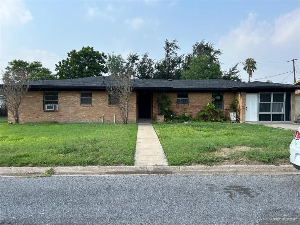 305 W Walnut Avenue, Mcallen, TX 78501