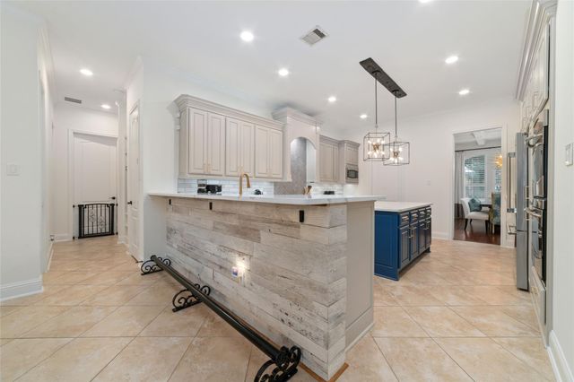 17715 Lakeside Haven Drive, Cypress, TX 77433