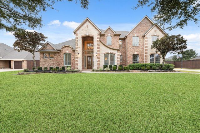 17715 Lakeside Haven Drive, Cypress, TX 77433