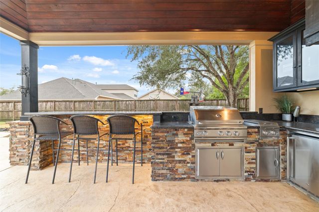 17715 Lakeside Haven Drive, Cypress, TX 77433