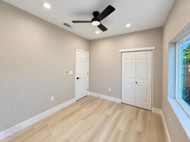5861-5859 Wallace Ave, Sacramento, CA 95824