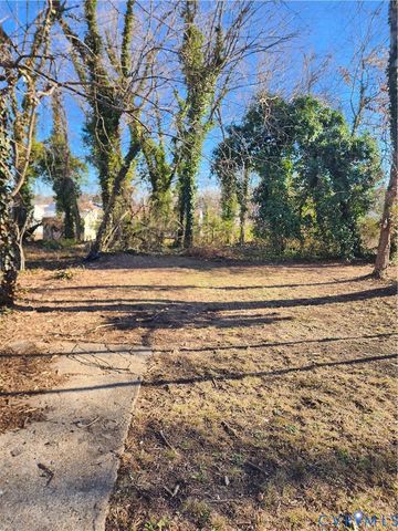 629 Pegram St, Petersburg, VA 23803