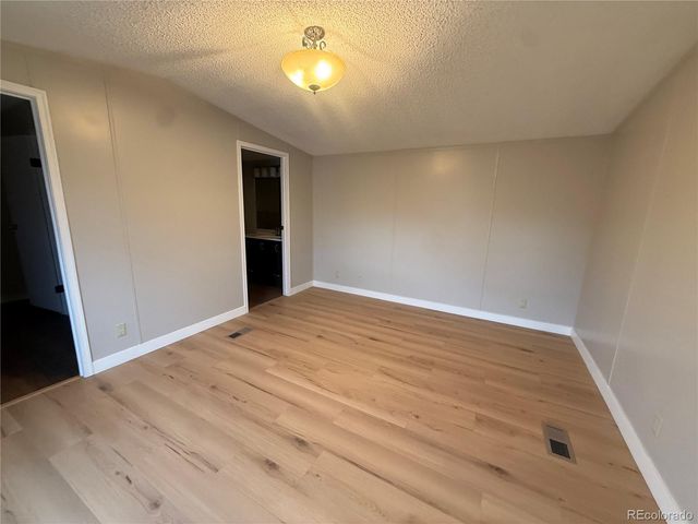 435 N 35th Avenue, Greeley, CO 80631