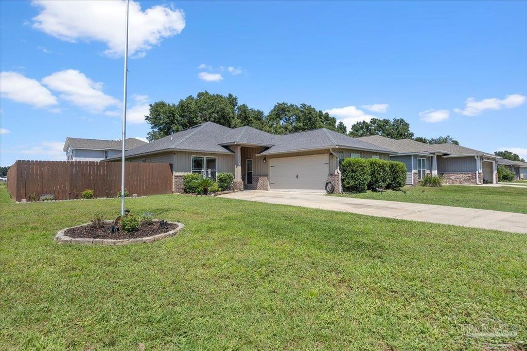 5508 Peach Dr, Pace, FL 32571