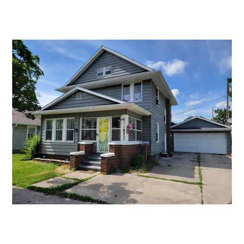 210 W 19th Street, Auburn, IN 46706