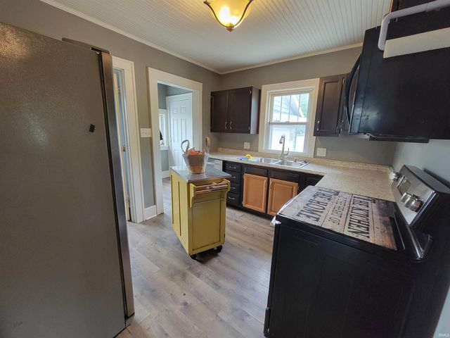 210 W 19th Street, Auburn, IN 46706