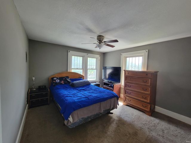 210 W 19th Street, Auburn, IN 46706