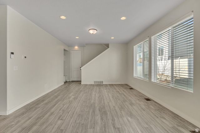 3552 W ALTA LOMA LN, South Jordan, UT 84095