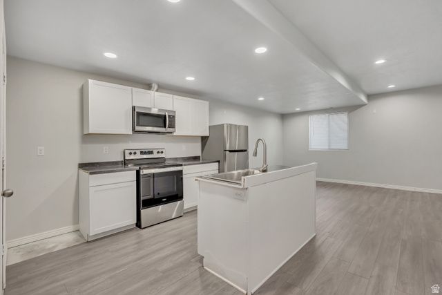 3552 W ALTA LOMA LN, South Jordan, UT 84095