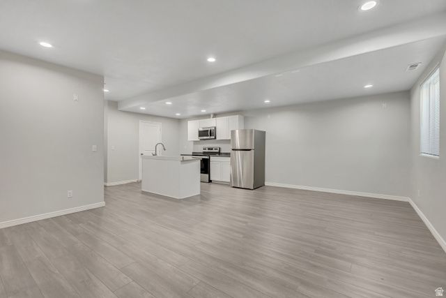 3552 W ALTA LOMA LN, South Jordan, UT 84095