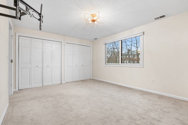 14 Williams C17, Danvers, MA 01923