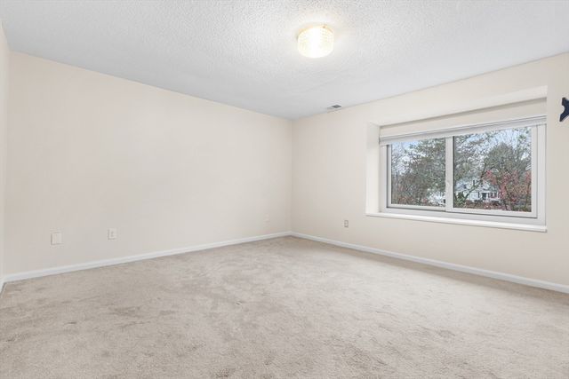 14 Williams C17, Danvers, MA 01923