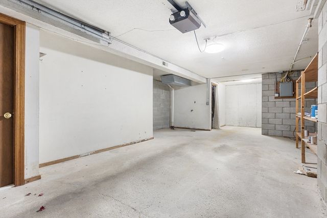 14 Williams C17, Danvers, MA 01923