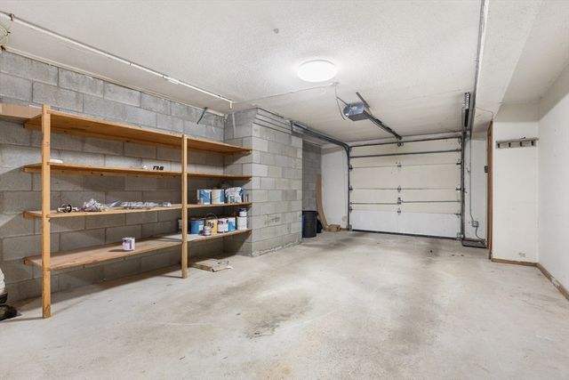 14 Williams C17, Danvers, MA 01923