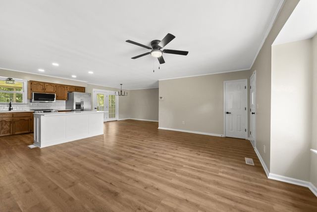 4982 Highway 43, N, Mount Pleasant, TN 38474