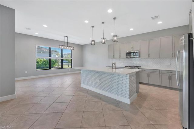 12260 Red Pine PL, Estero, FL 33928