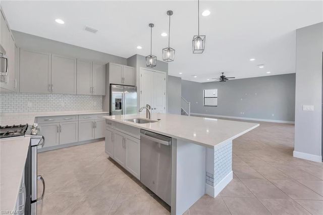 12260 Red Pine PL, Estero, FL 33928